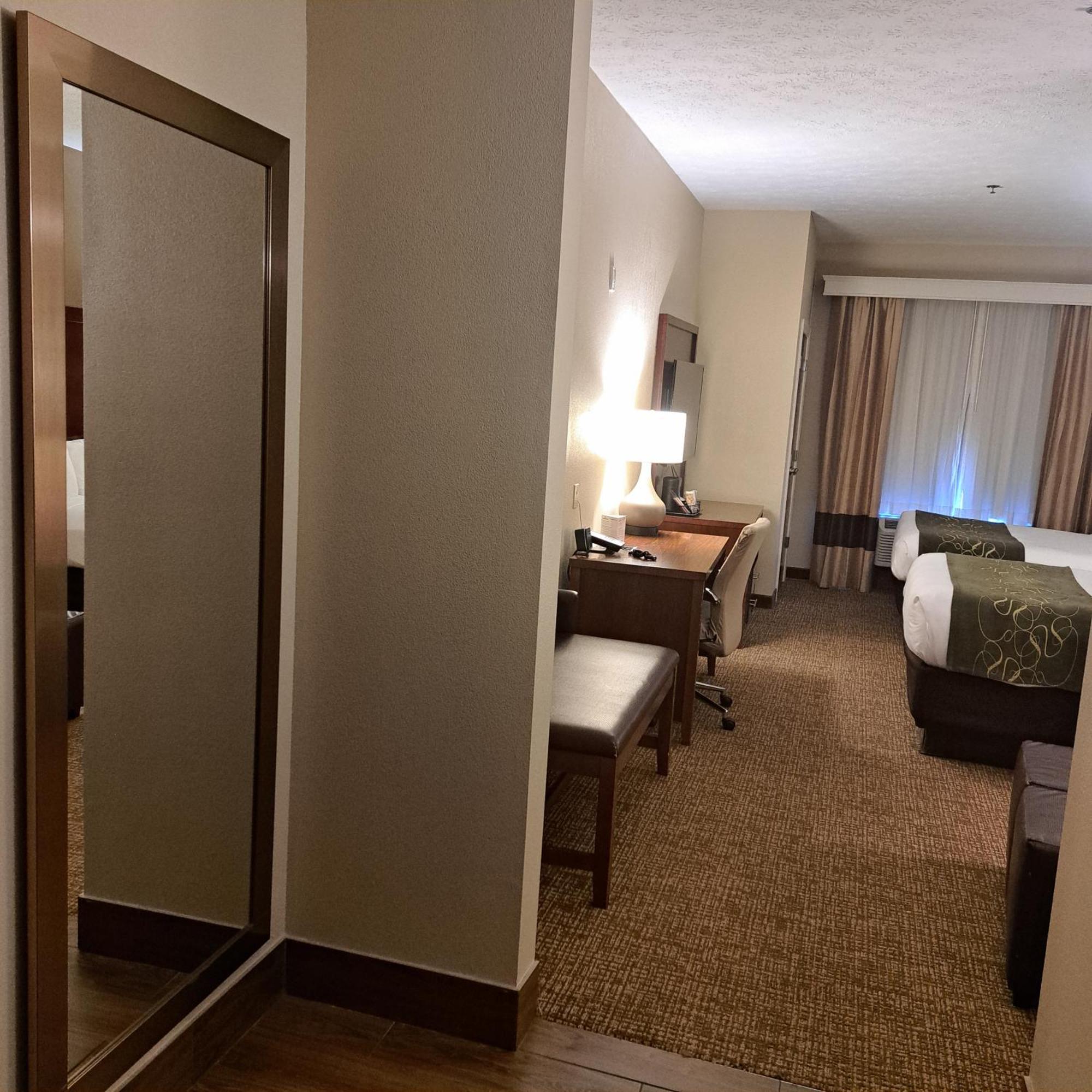 Comfort Suites Нашвил Екстериор снимка